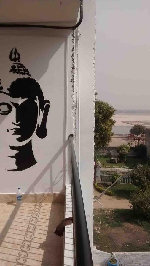 Hostel Hostelavie - *