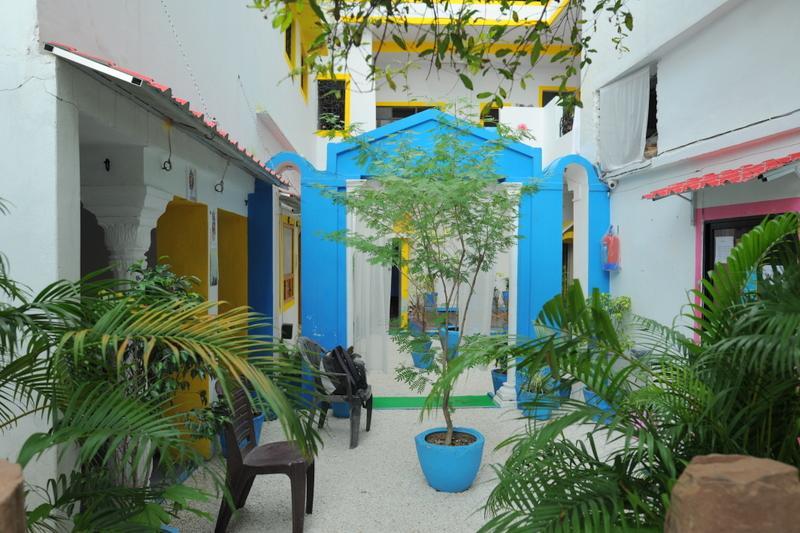 Hostelavie - * Varanasi